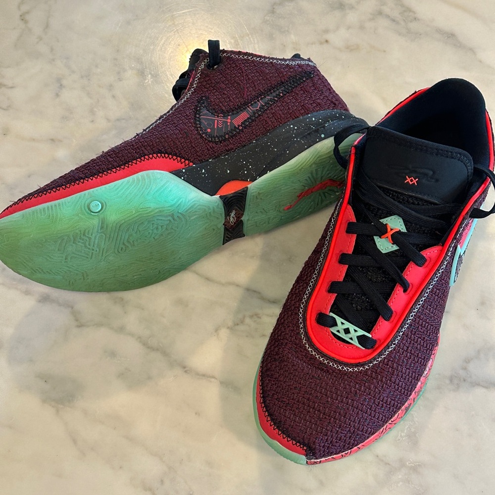 Nike LeBron XX SE ‘Night Maroon’ - Picture 5 of 6